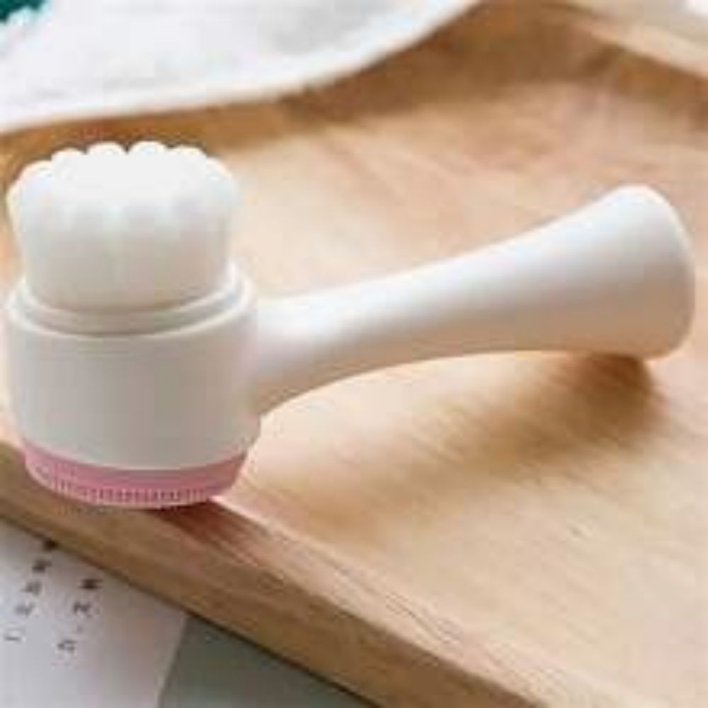 Easy Clean Nylon Pet Paw Brush for Dogs and Cats