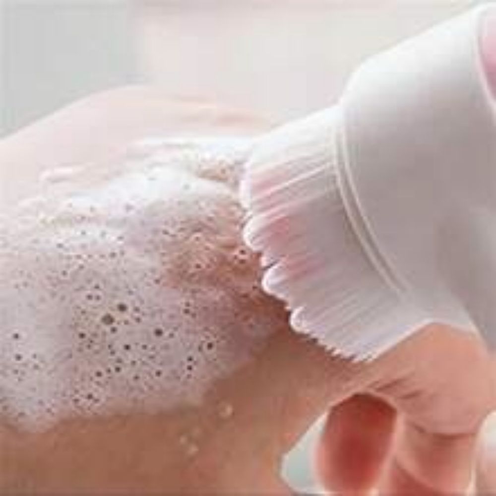 Easy Clean Nylon Pet Paw Brush for Dogs and Cats